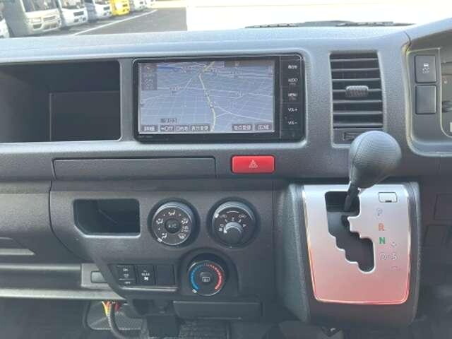 トヨタハイエース園児バス[写真09]