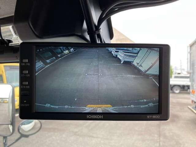 日野デュトロアルミバン小型（2t・3t）[写真11]