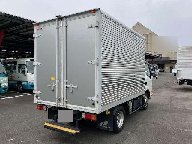 日野デュトロアルミバン小型（2t・3t）[写真02]