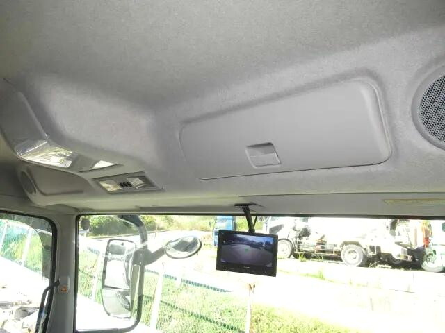 三菱ふそうスーパーグレートアルミブロック大型（10t）[写真16]