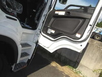 三菱ふそうスーパーグレートアルミブロック大型（10t）[写真20]