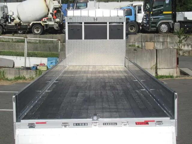 三菱ふそうスーパーグレートアルミブロック大型（10t）[写真07]