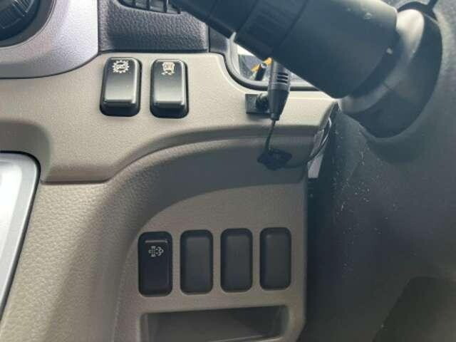 三菱ふそうキャンターアルミバン小型（2t・3t）[写真13]