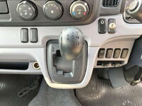 三菱ふそうキャンター平ボディ小型（2t・3t）[写真14]