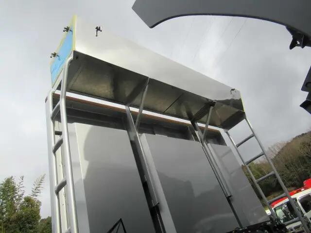 日野プロフィアアルミブロック大型（10t）[写真14]