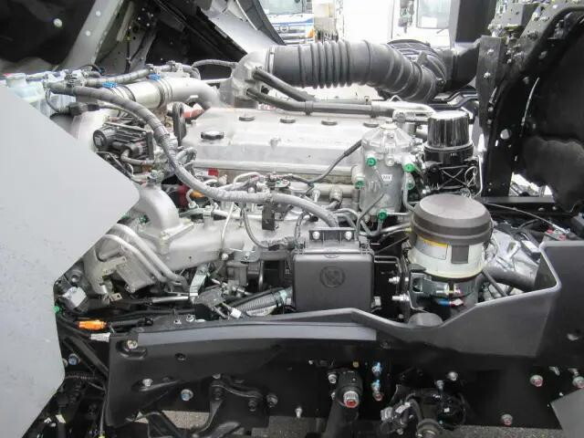 日野プロフィアアルミブロック大型（10t）[写真25]