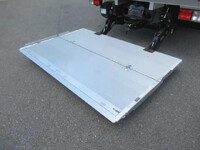 日野レンジャー冷凍車（冷蔵車）中型（4t）[写真09]