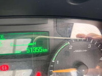 三菱ふそうキャンター平ボディ小型（2t・3t）[写真09]