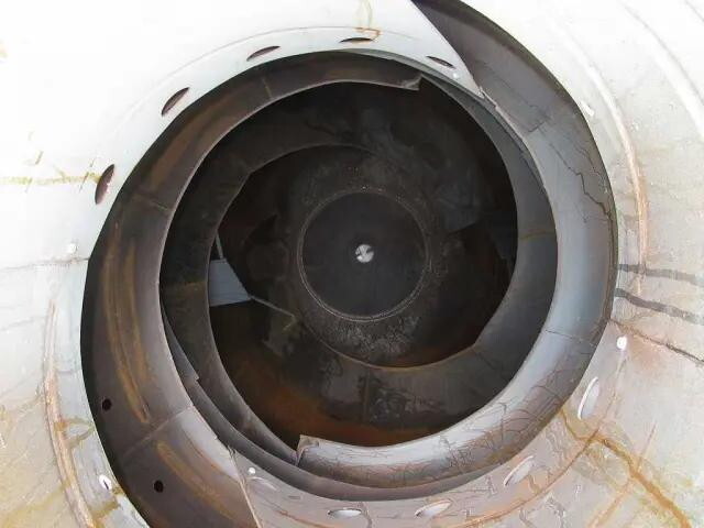 日野プロフィアミキサー車（コンクリートミキサー）大型（10t）[写真08]