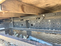 三菱ふそうキャンター平ボディ小型（2t・3t）[写真20]