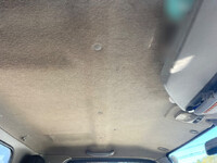 三菱ふそうキャンター平ボディ小型（2t・3t）[写真28]