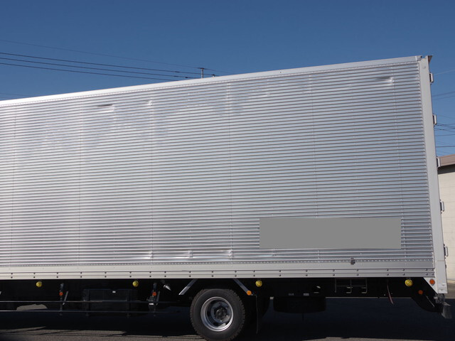 三菱ふそうファイターアルミバン中型（4t）[写真23]