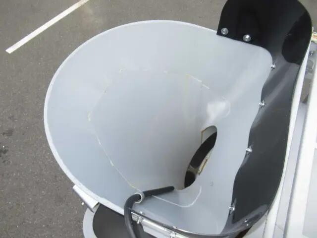 三菱ふそうファイターミキサー車（コンクリートミキサー）中型（4t）[写真12]