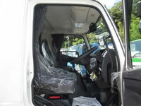 三菱ふそうファイターミキサー車（コンクリートミキサー）中型（4t）[写真20]