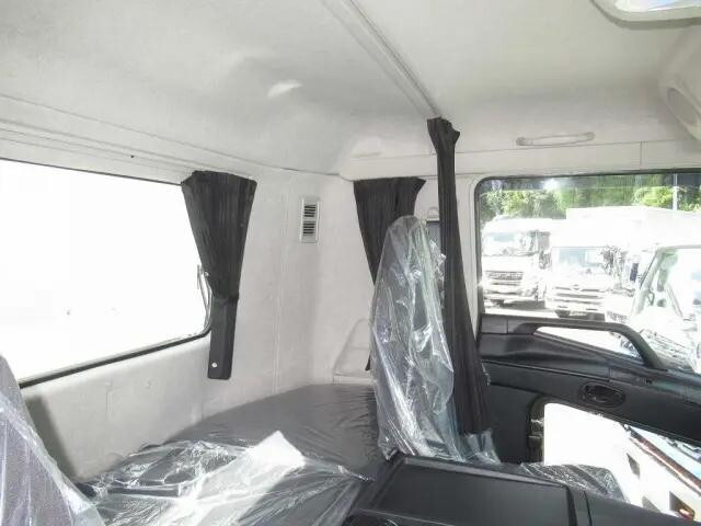 三菱ふそうスーパーグレートセルフローダー大型（10t）[写真19]