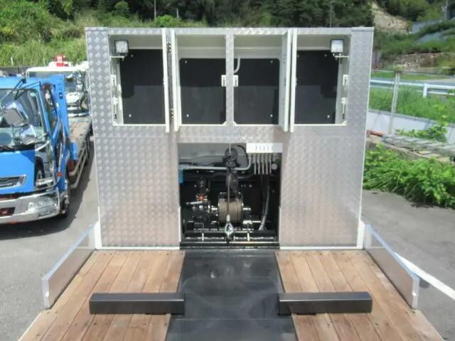 三菱ふそうスーパーグレートセルフローダー大型（10t）[写真07]