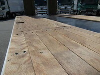 三菱ふそうスーパーグレートセルフローダー大型（10t）[写真10]