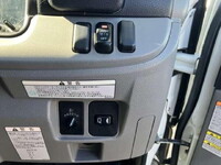 三菱ふそうキャンターダブルキャブ（Wキャブ）小型（2t・3t）[写真13]