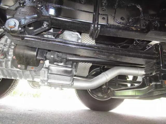 日野プロフィアセルフクレーン4段大型（10t）[写真23]