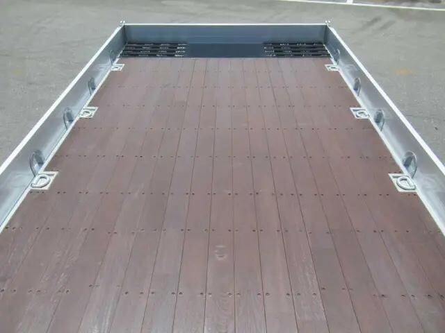 日野プロフィアセルフクレーン4段大型（10t）[写真08]