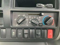 日野デュトロ平ボディ小型（2t・3t）[写真12]