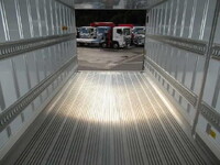 日野レンジャー冷凍車（冷蔵車）中型（4t）[写真12]