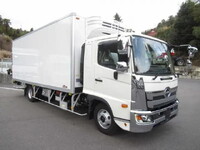 日野レンジャー冷凍車（冷蔵車）中型（4t）[写真01]