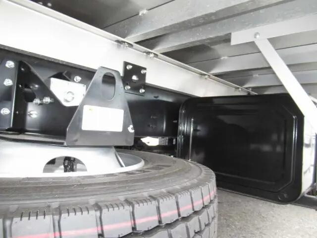 日野レンジャー冷凍車（冷蔵車）中型（4t）[写真21]