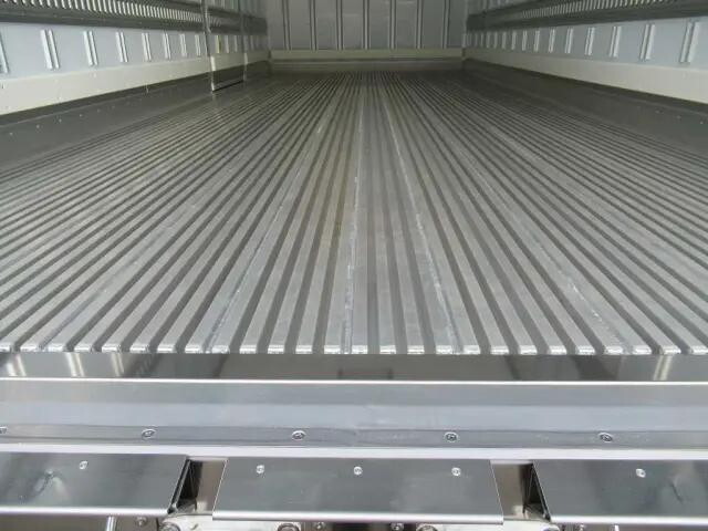 日野レンジャー冷凍車（冷蔵車）中型（4t）[写真09]