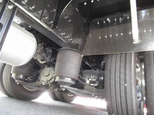 日野プロフィアセルフローダー大型（10t）[写真25]