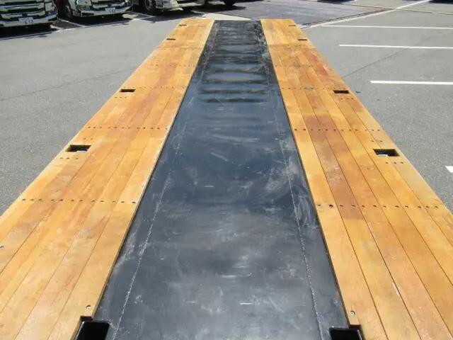 日野プロフィアセルフローダー大型（10t）[写真07]