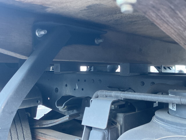 いすゞエルフアルミブロック小型（2t・3t）[写真19]