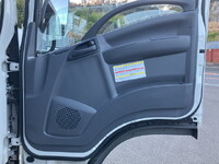 いすゞエルフアルミブロック小型（2t・3t）[写真29]