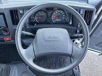 いすゞエルフアルミブロック小型（2t・3t）[写真36]