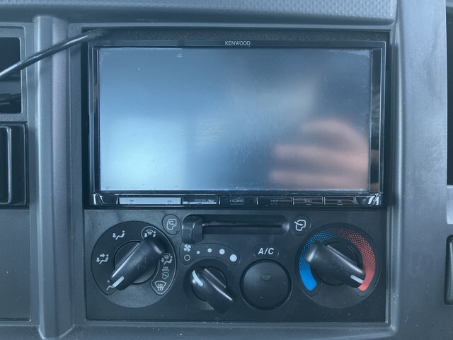 いすゞエルフアルミブロック小型（2t・3t）[写真38]