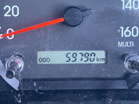 いすゞエルフアルミブロック小型（2t・3t）[写真40]