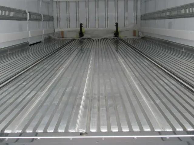 三菱ふそうファイター冷凍車（冷蔵車）中型（4t）[写真11]