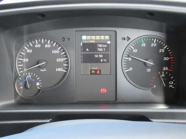 三菱ふそうファイター冷凍車（冷蔵車）中型（4t）[写真16]