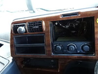 三菱ふそうスーパーグレートアルミウイング大型（10t）[写真39]