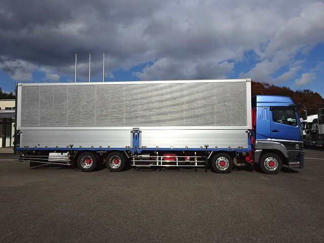 三菱ふそうスーパーグレートアルミウイング大型（10t）[写真07]