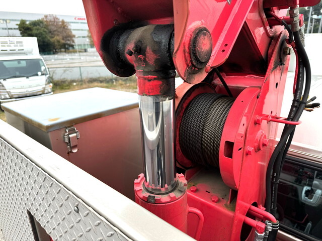 三菱ふそうキャンタークレーン4段小型（2t・3t）[写真19]