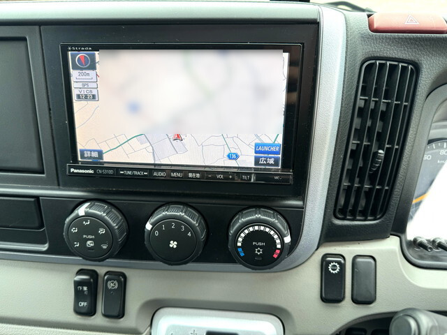 三菱ふそうキャンタークレーン4段小型（2t・3t）[写真24]