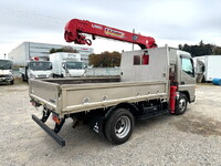 三菱ふそうキャンタークレーン4段小型（2t・3t）[写真05]