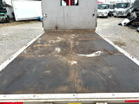 三菱ふそうキャンタークレーン4段小型（2t・3t）[写真09]