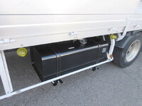 いすゞフォワードアルミウイング中型（4t）[写真12]