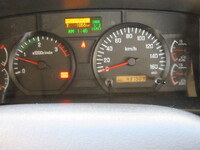 いすゞフォワードアルミウイング中型（4t）[写真23]