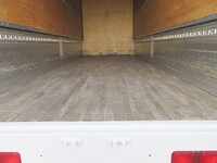 いすゞフォワードアルミウイング中型（4t）[写真07]