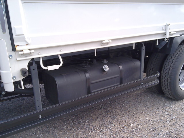 日野デュトロクレーン4段小型（2t・3t）[写真11]