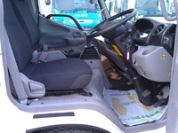 日野デュトロクレーン4段小型（2t・3t）[写真25]