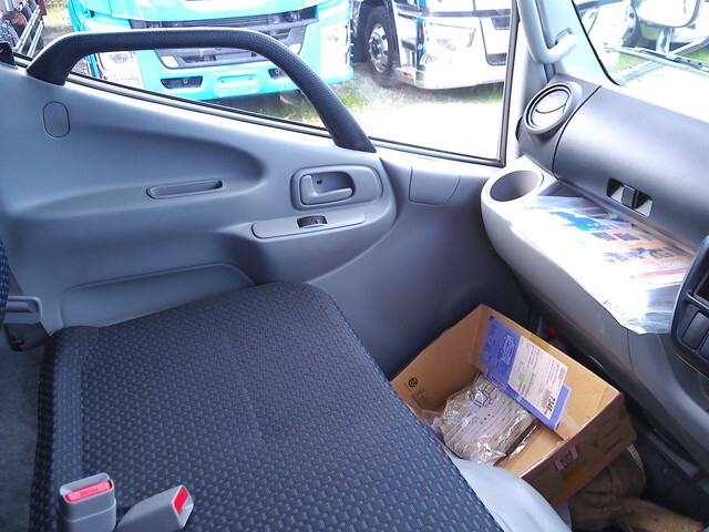 日野デュトロクレーン4段小型（2t・3t）[写真28]